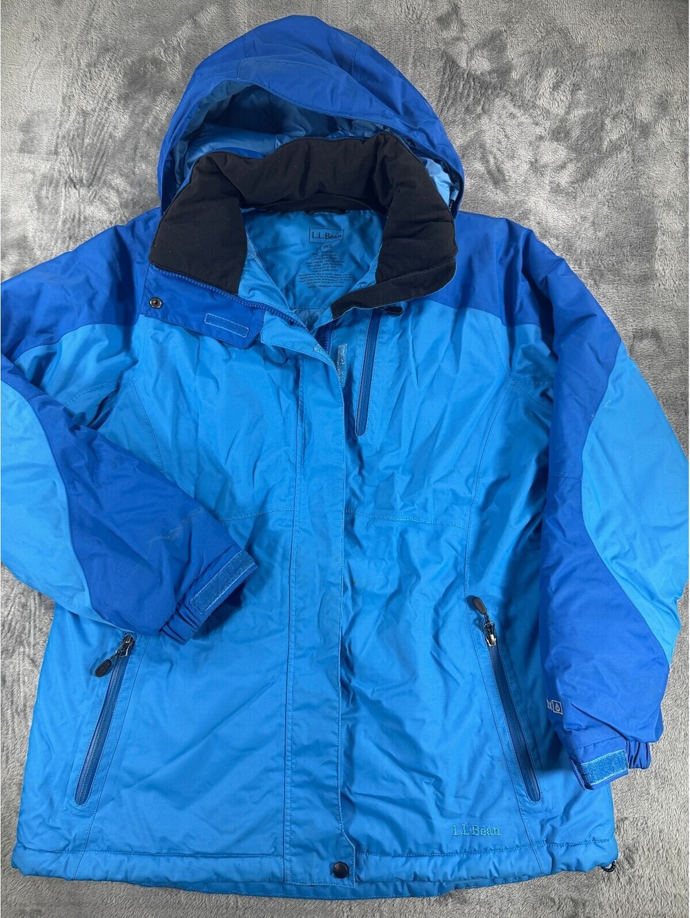 LL Bean Tek Ladies Winter Jacket Size Large Hooded Lined Blue Full Zip Primaloft